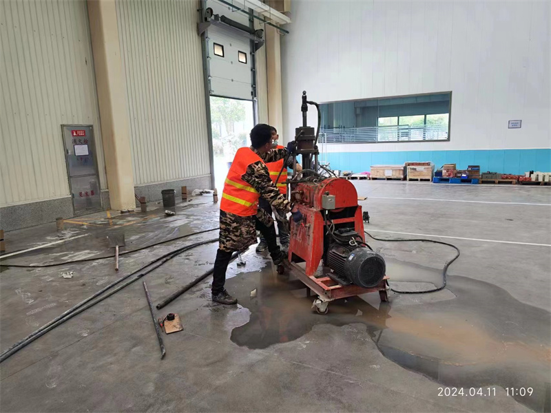 广州厂房地面下沉塌陷注浆加固施工